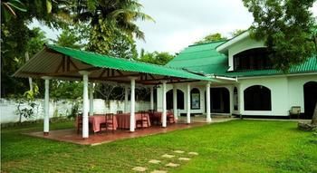 Resort Latheena Weligama